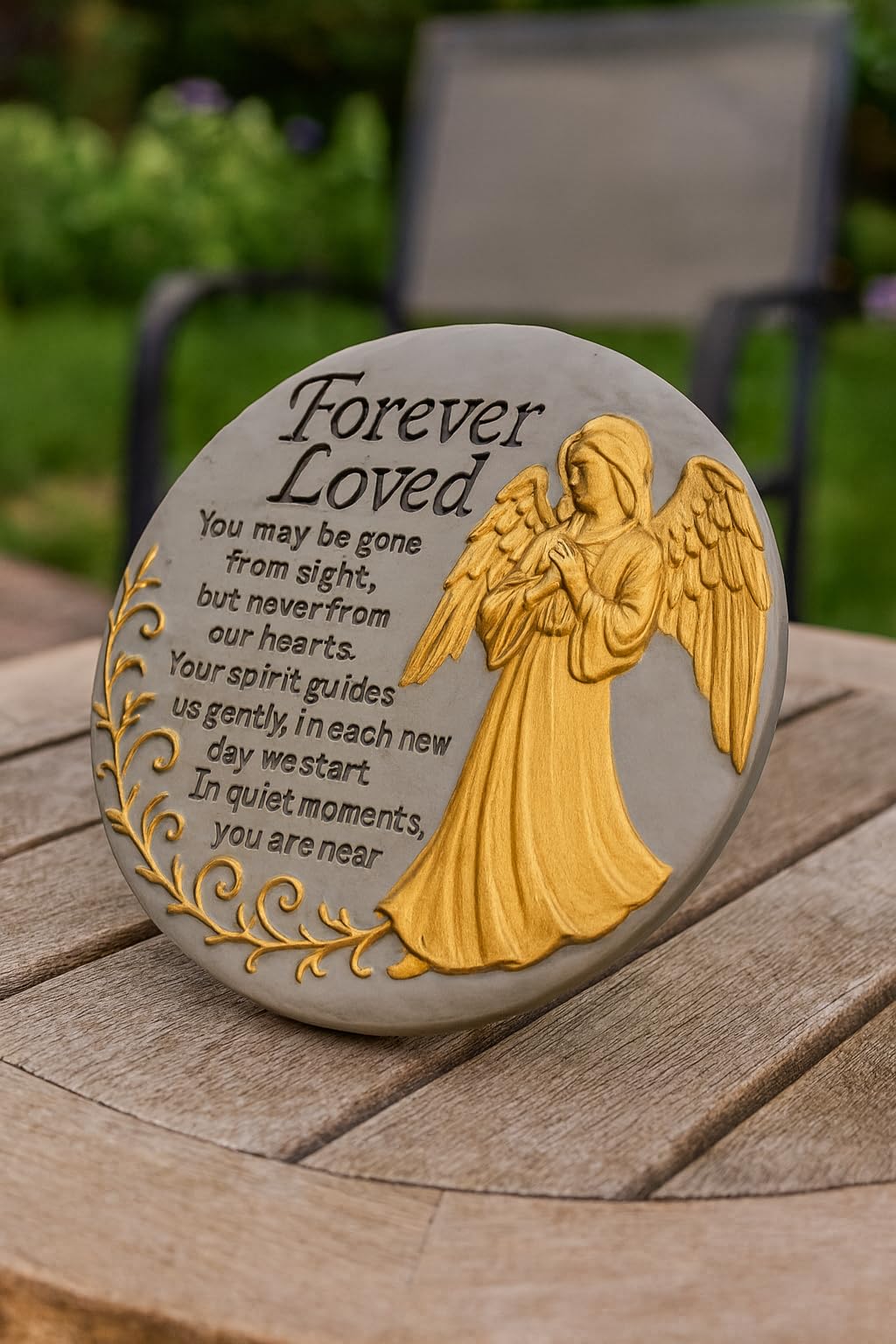 VEOJEIN Memorial Garden Stone, 9.45 Inch Round Stepping Stone with Angel Design, Outdoor Weather-Resistant Remembrance Decor