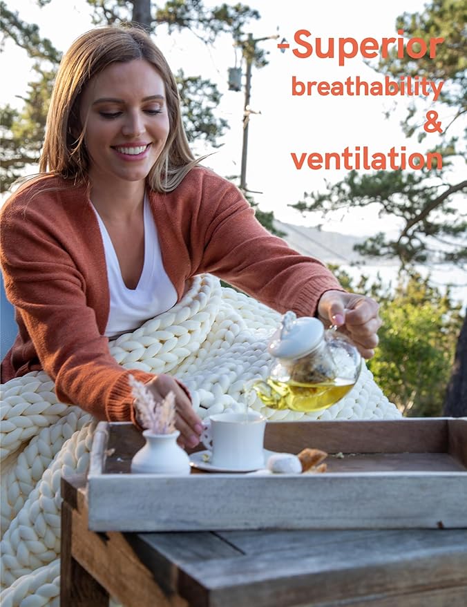 YnM Cotton Weighted Blanket, Handmade Chunky Knitted Design, Soft and Cozy, Temperature Regulating and Breathable, Machine Washable Throw for Sleep or Home Decor (Pine Green, 80x84 Inch, 35lbs)