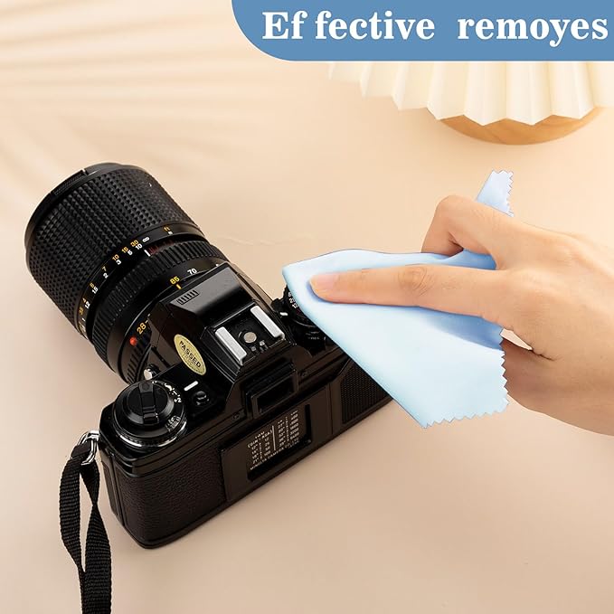 Treela 200 Pcs Microfiber Glasses Cleaning Cloth 6 x 7'' Eyeglasses Cleaner Wipes Lens Screen Cleaning Cloth for Glasses, Cameras Lens, Cell Phone, LCD TV Screens, Laptops, Tablets(Light Blue)