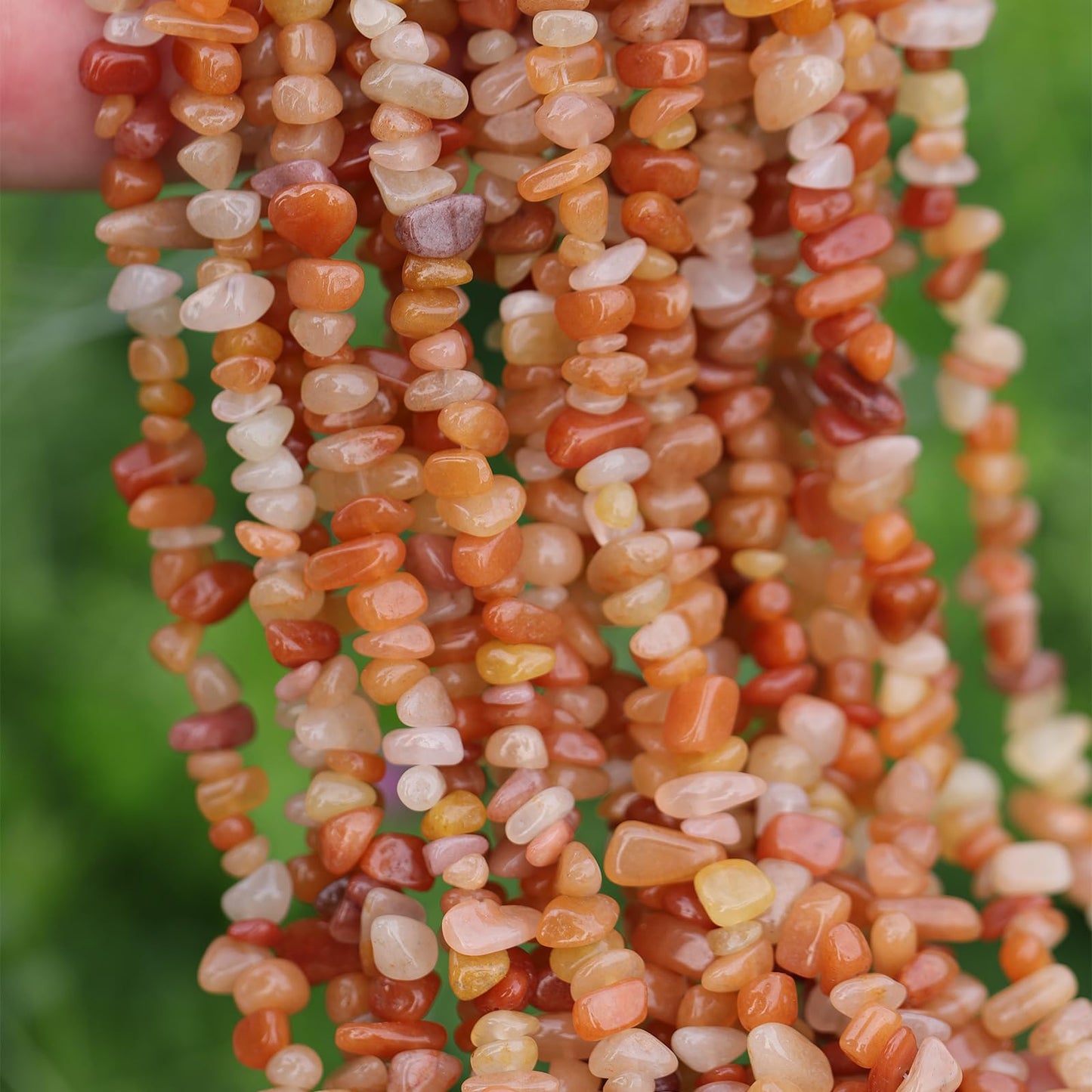 400pcs Natural Chip Stone Beads for Jewelry Making Red Aventurine 5-8mm Irregular Gemstones Healing Crystal Loose Rocks Bead Hole Drilled for Ring Earrings Necklace Bracelet Making DIY Art Crafts