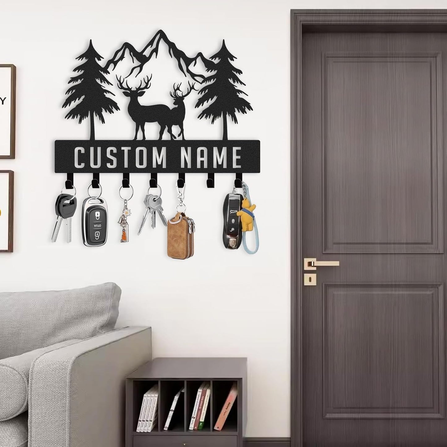 Personalized Key Holder Wall Mount, Custom Metal Deer Cabin Key Hooks with Name, Metal Key Organizer Wall Decoration for Bedroom, Kitchen, Doorway, Entryway, Front Door, Bathroom