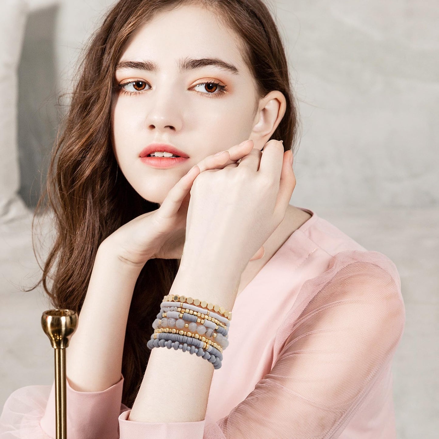 GOOJIDS Grey Surfer Heishi Clay Bead Bracelets for Women Bohemian Stackable Gold Plated Beaded Stretch Bracelets Elastic Layering Friendship Bracelets Set Boho Jewelry