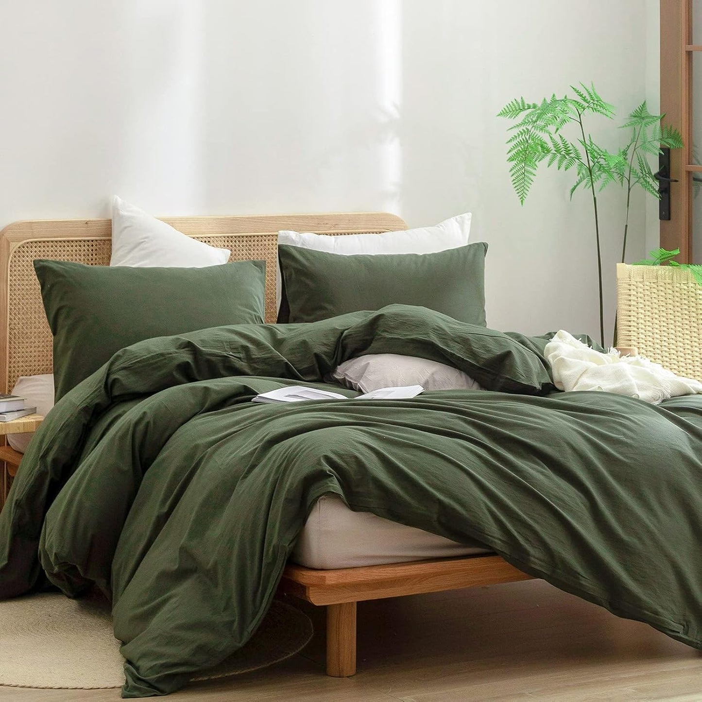 BESTOUCH Duvet Cover Set 100% Washed Cotton Linen Feel Super Soft Comfortable Chic Lightweight 3 PCs Home Bedding Set Solid Olive Green Oversized Full