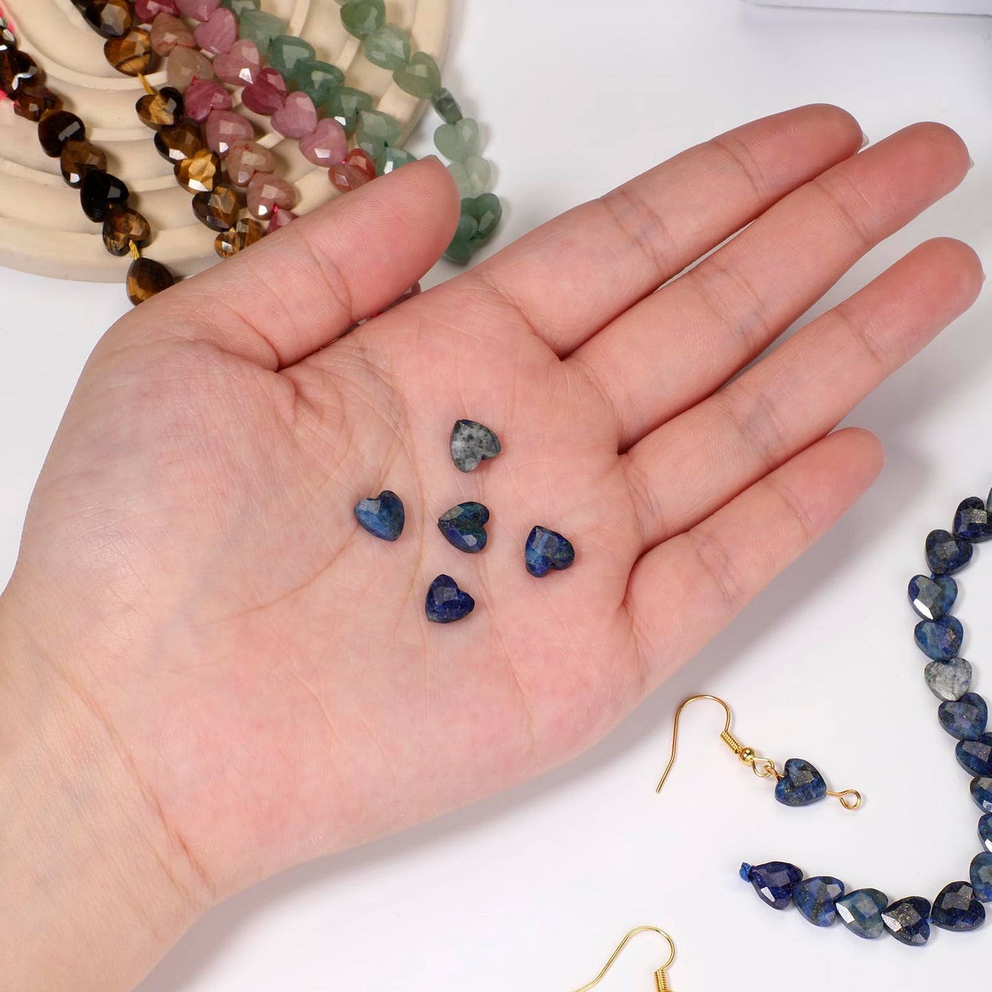 Nitopupu 22pcs Faceted Heart Stone Beads Natural Tiger Eye Bead 8mm Crystals and Healing Stones for Jewelry Making Supplies,Friendship Bracelet Kit,Love Gifts