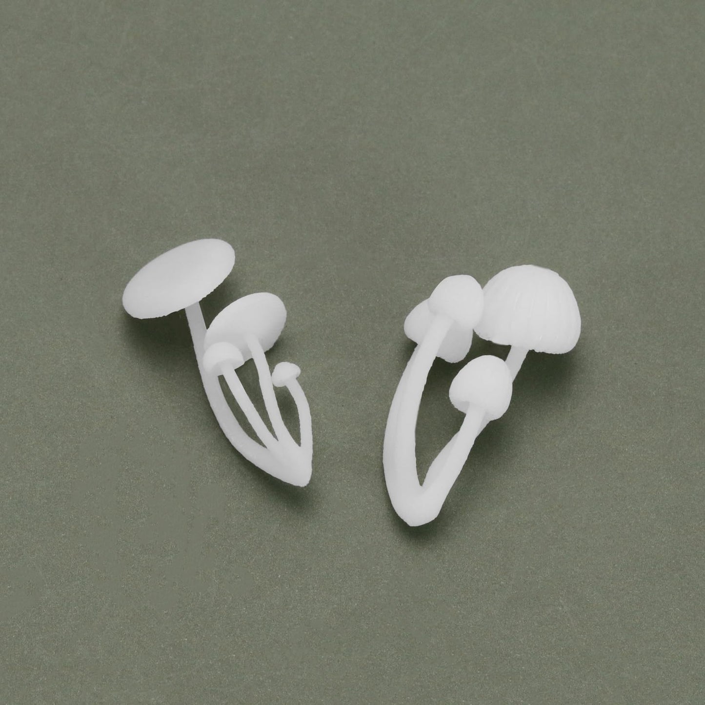 LT Easiyl 11PCS Mini Resin Fillers 3D Mushroom Rose Resin Casting Moulds Fillers Art Craft Supplies for Art Resin Crafts DIY Jewelry Making Supplies