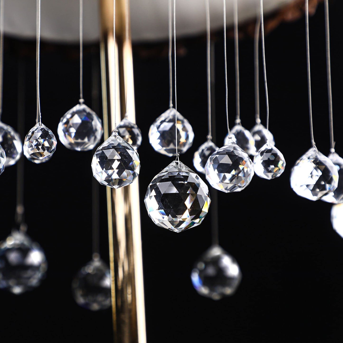 HDCRYSTALGIFTS 15pcs 30mm Clear Crystal Ball Prism Suncatcher for Window Hanging Rainbow Maker Sun Catchers Indoor Windows Chandelier Crystals Prisms Home Garden Wedding Party Decor Gift