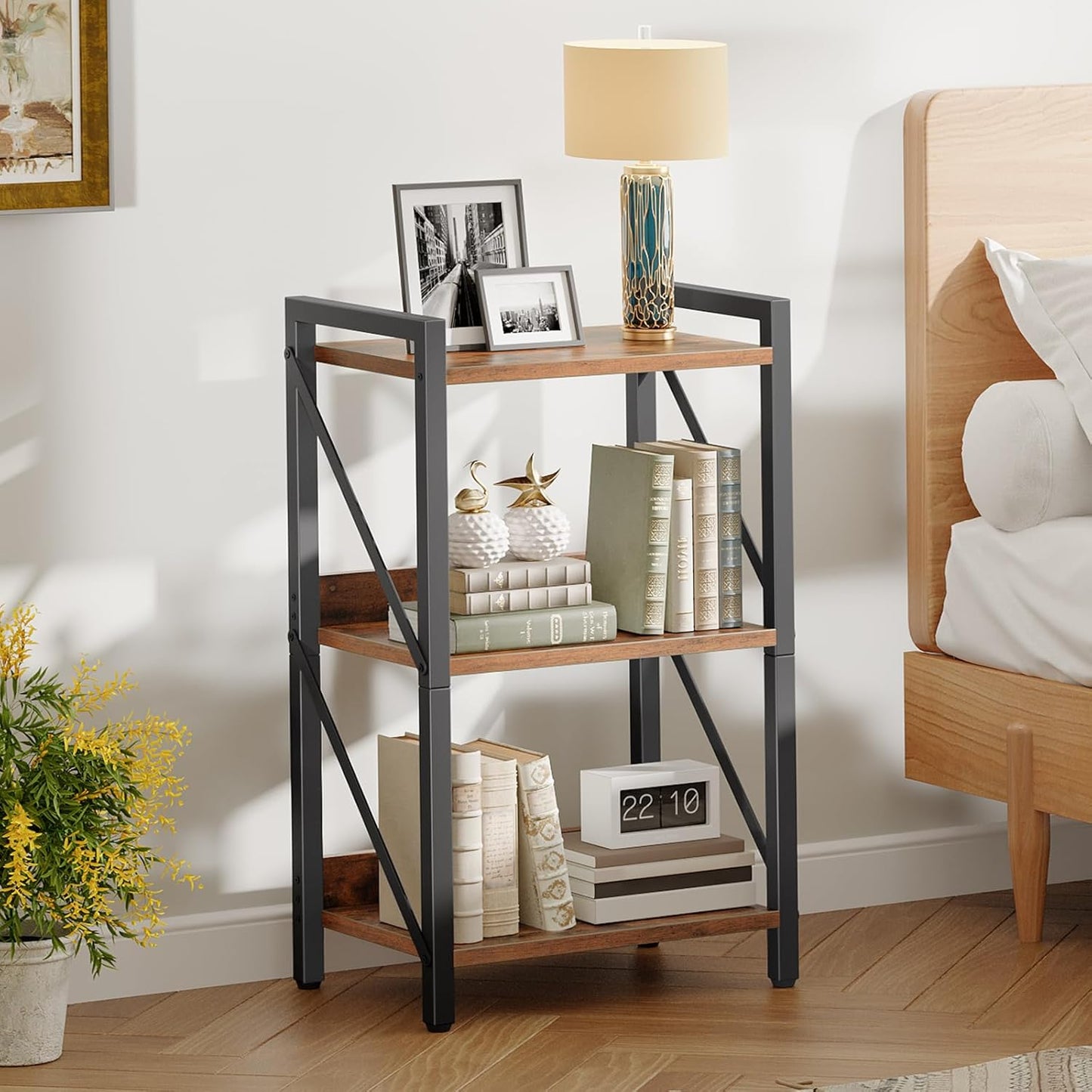 HOOBRO Bookshelf, 3-Tier Industrial Bookcase, Book Shelf Storage Organizer, Small Bookshelf with Metal Frame for Living Room, Bedroom, Home Office, Kitchen, Rustic Brown and Black BF71SJ01
