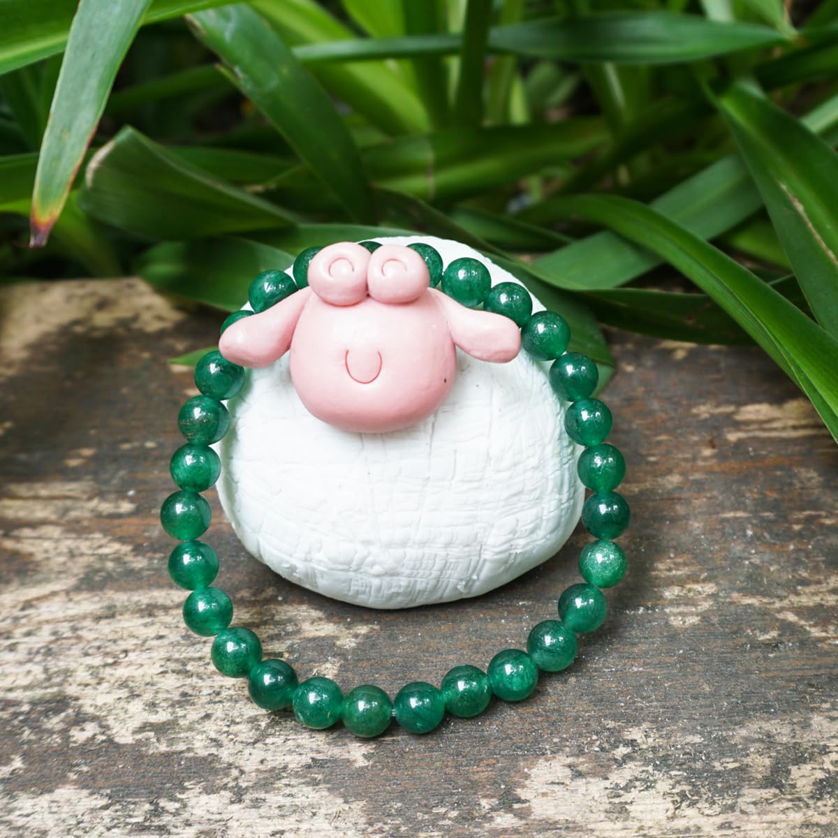 6MM Emerald Bracelet for Unisex | Fits for about 6-6.5'' Wrist | Birthstone of May | Heart Chakra Green Crysta| Spritual Healing Valentines Gift for Friends and Familys on any Festival