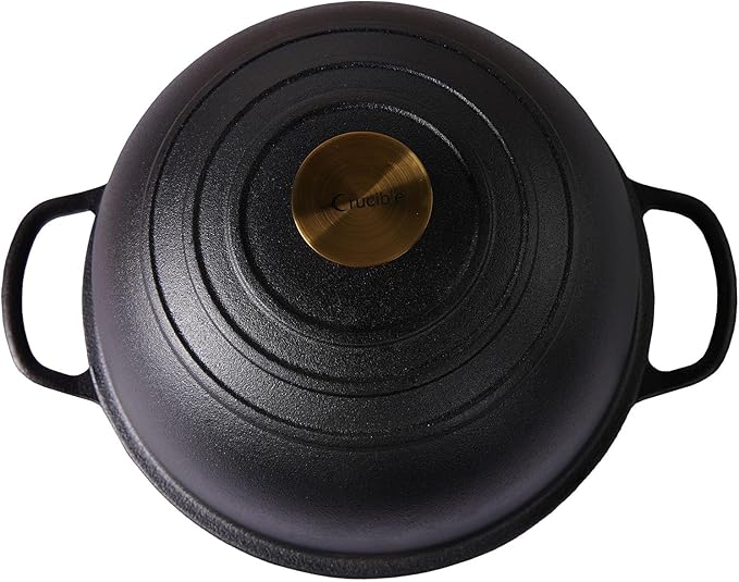Crucible Cookware Cast Iron Bread Pan, Sour Dough Artisan Bread Oven – Pre-Seasoned – Round 26 cm, 6.25 L (6.6 qt) – Boule Pan with a Deep Lid for Steam Baking