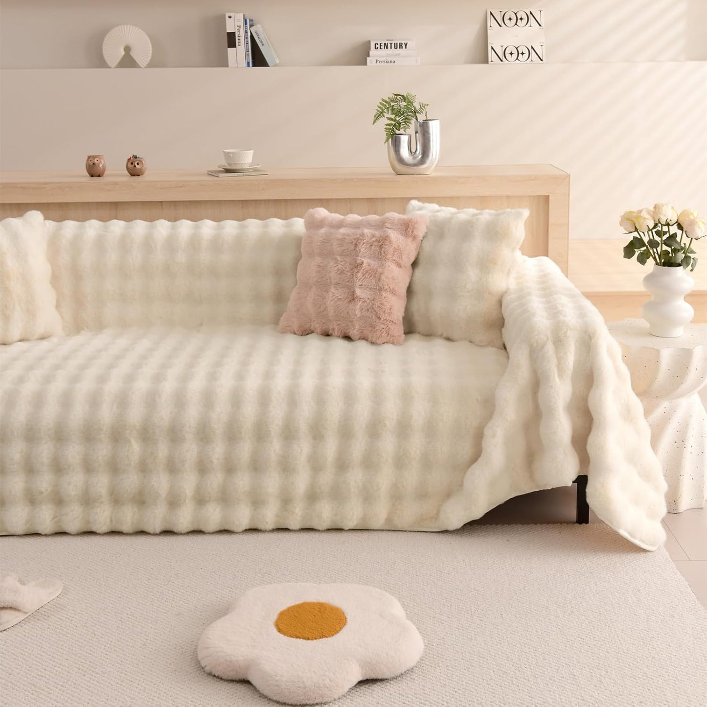 VM VOUGEMARKET Plush Faux Fur Couch Cover Thick Fluffy Fuzzy Sectional Sofa Cover Cream Beige Sofa Slipcover Soft Warm Throw Blanket for Couch Sofa Bed- Cream White,71" x 134"