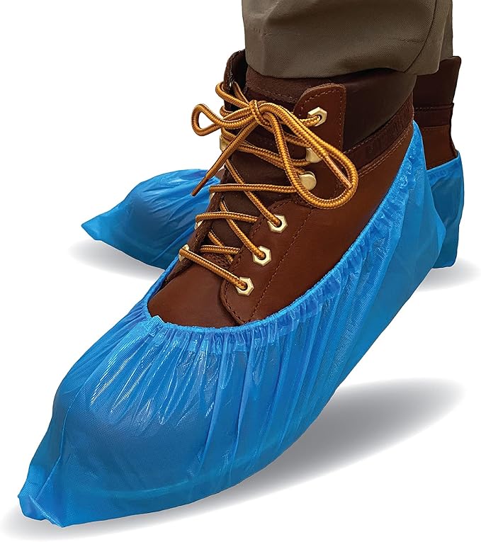 ProtectX Disposable Shoe & Boot Covers, 500-pack (250 pairs), Waterproof, Slip Resistant, Boot & Shoe Covers, Durable CPE plastic, Fits up to Men’s 10.5 US Size and Women’s 12 US Size Shoes