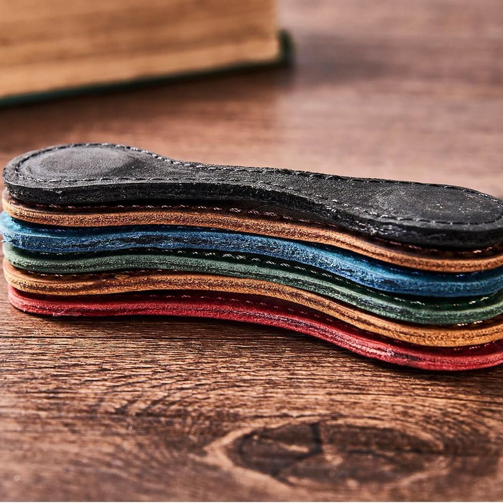 Artlaza Personalized Magnetic Leather Bookmark, 26 Letters Custom Leather Bookmarks, Handmade, Leather Magnetic Bookmark for Book Lovers Readers Women Kid(Black，H）