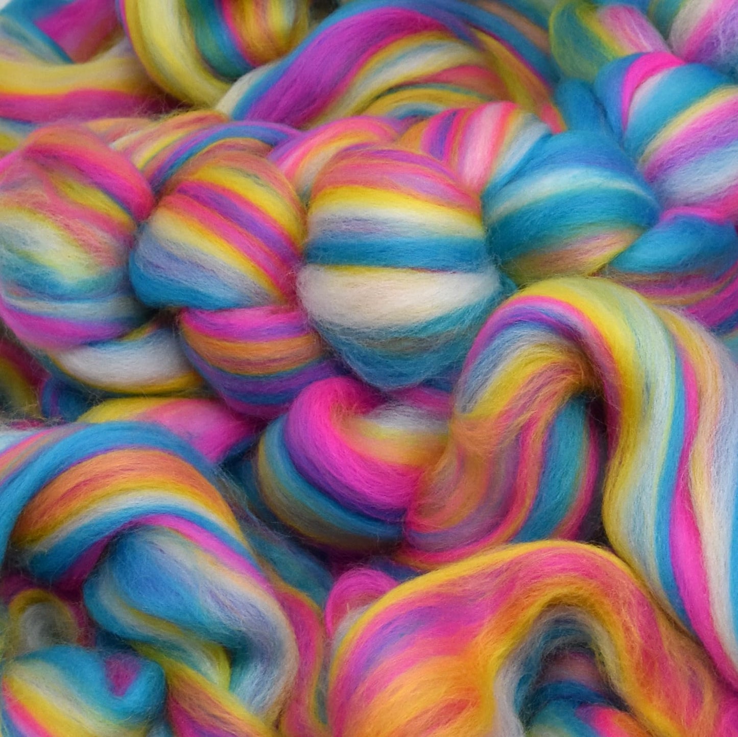 Combed Top Roving. Limited Edition Fiber for Spinning, Needle Felting, Wet Felting, Weaving and Crafting. Colorful Designer Merino, Malibu