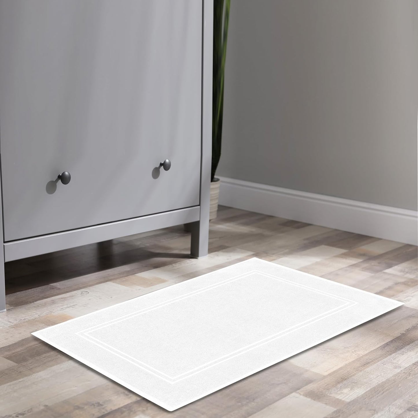 Tens Towels Pack of 2 Bath Mats 100% Cotton, 20 x 32 Inches, Super Absorbent, Hotel Quality Premium Floor Towels, Luxurious, Soft & Quick Dry, Not a Bathroom Rug, White
