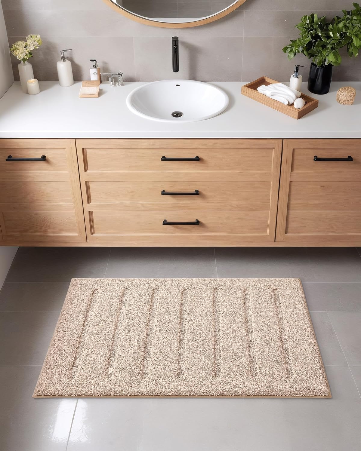 Color&Geometry Ultra Soft Plush Bathroom Rugs Non Slip Washable Bath Mat with Rubber Backing, Fluffy Absorbent Machine Carpet for Bathroom Floor, Tub and Shower, 24"x60", Khaki