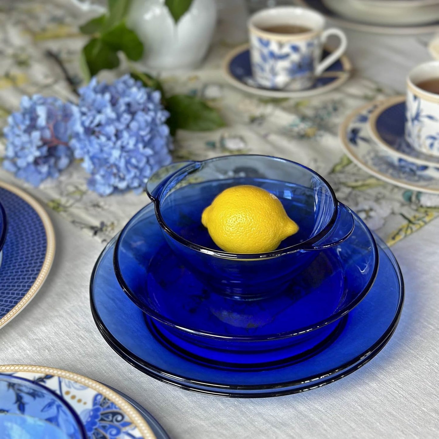 STP GOODS Glass Soup and Salad Bowl with Handles, Cobalt Transparent Glass Eating Plates, Circular Dinnerware for Salad, Bread, Dinner (Blue Bowl, Set of 4)