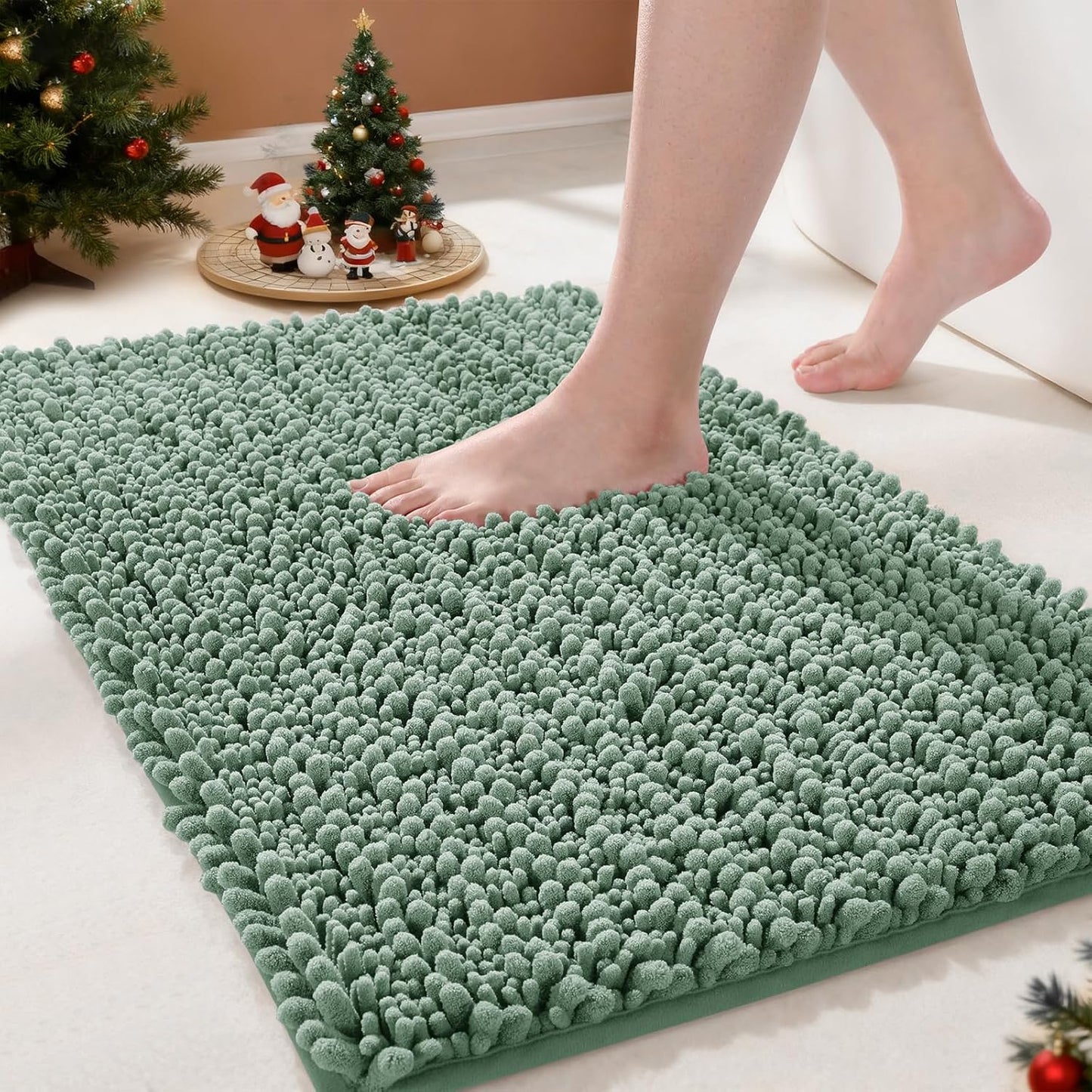Yimobra Bathroom Rugs Non Slip Washable - Ultra Soft Absorbent Chenille Bath Mat, Quick Dry Shaggy Floor Carpet for Tub Shower, Green Home Decor Accessories, 24x17 Inch