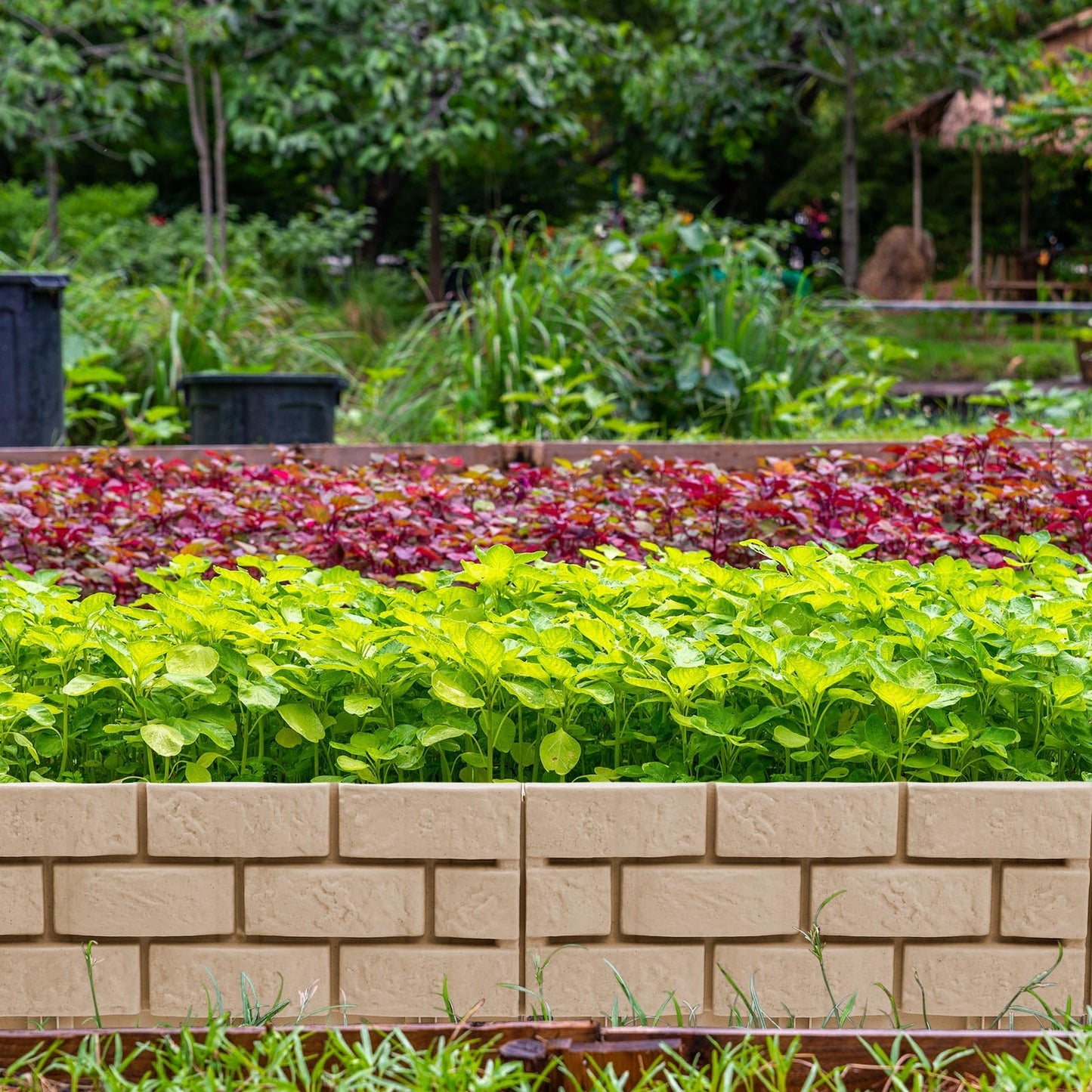 Landical 8 Pcs Gray Retaining Wall Block Faux Stone Edging for Landscaping, 17 x 13 Inch Garden Border Landscape Edging Blocks Garden Plastic Fence for Mulch Flower Bed Patio Lawn Path Walkway
