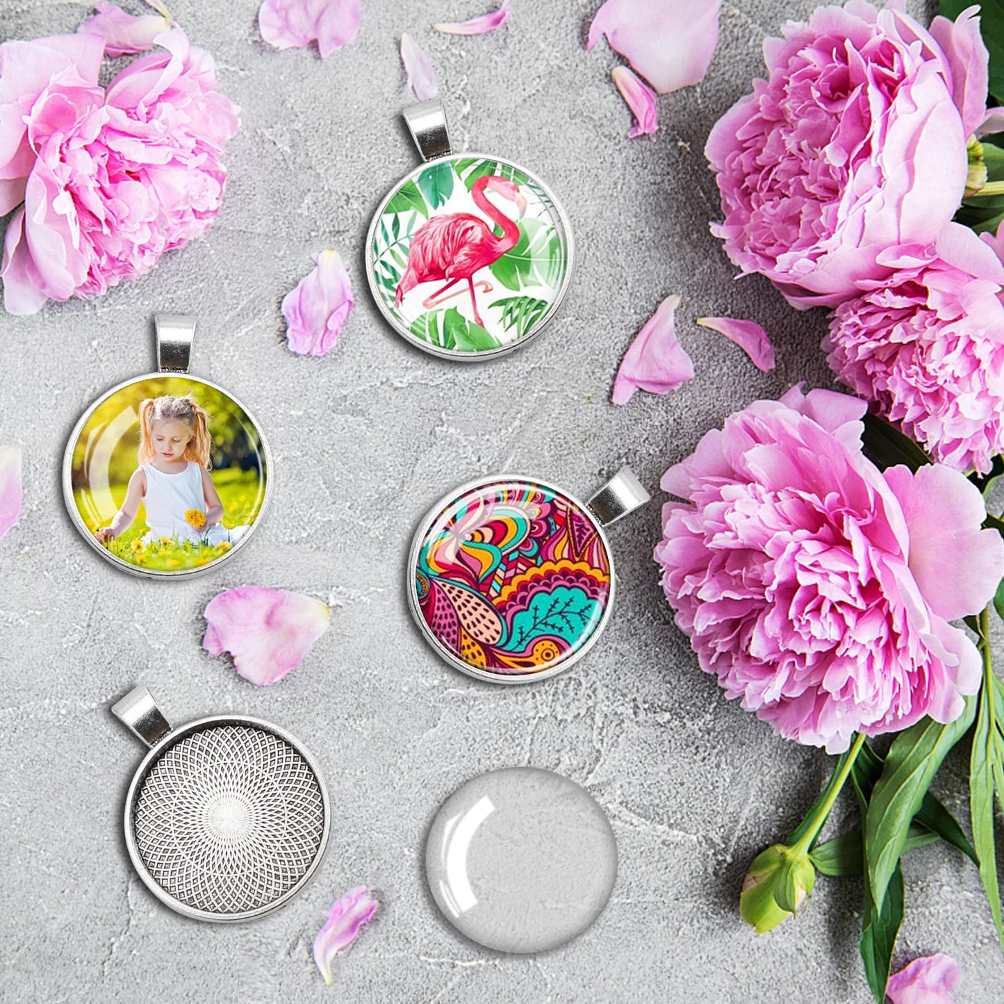 Csdtylh 170Pcs Pendant Trays Kit, Round Cabochon and Tray, Alloy Tray Charms Bulk, Bezel Pendant Trays for Homemade Jewelry, Necklaces, DIY Crafts, Resin Art, Paint Pour Skins and Costume Jewelry