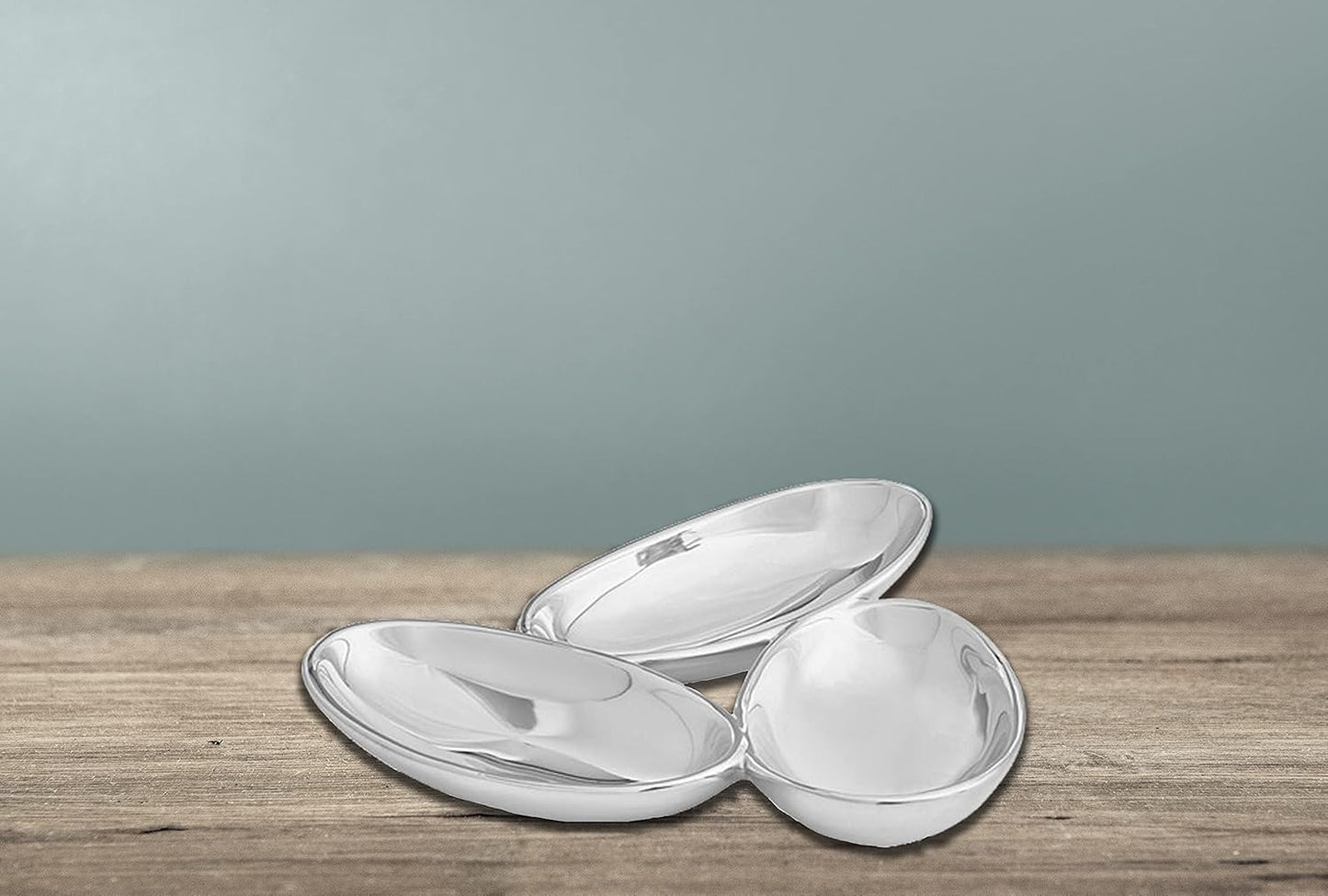 Nambé Tipsy Condiment Server – Modern Triangular Alloy Dish with Three Oval Compartments, Snack and Dip Display for Olives, Nuts, Appetizers, Hors d’Oeuvres, or Small Bites, Decorative Table Accent