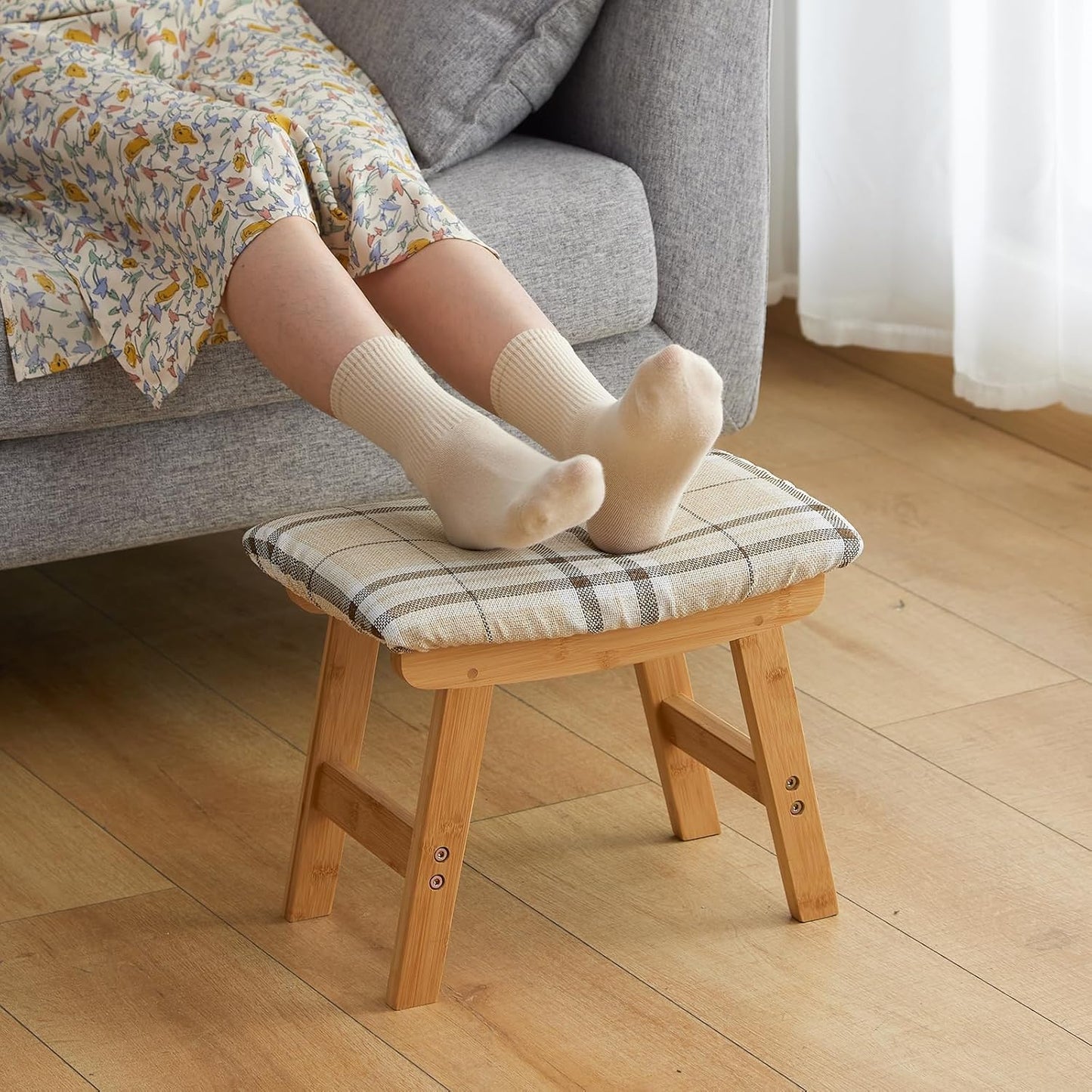 Foot Stool Ottoman Foot Rest Under Desk,Small Stool for Living Room, Bedroom and Kitchen (Natural Legs - Stripes Stool Surface)