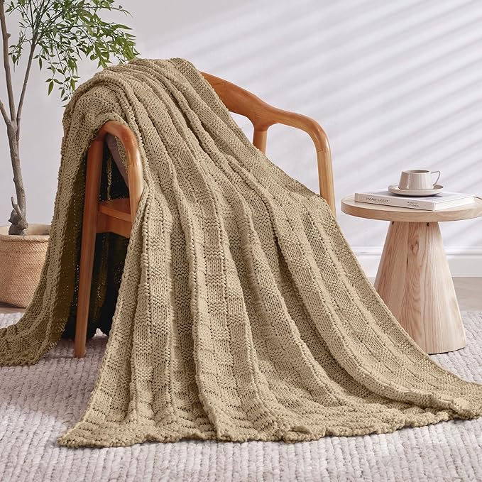 Knitted Weighted Blanket for Adult, No Beads Heavy Blanket 48” x 72'' 12lbs, Breathable Chunky Knit Blanket, Cooling Weighted Blanket for Hot Sleepers, Christmas Home Decor (Camel)