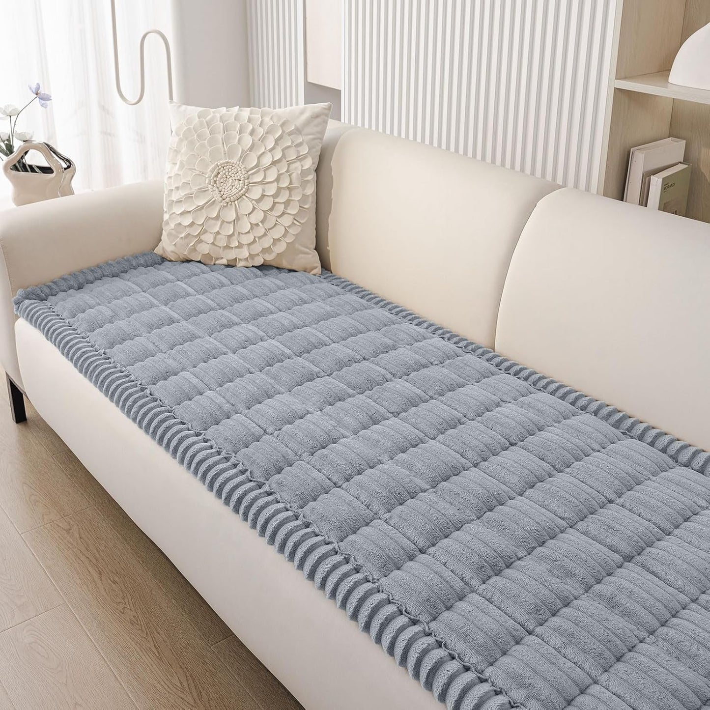 Smiry Couch Cover for Dogs Washable, Non Slip Fuzzy Pet Couch Covers for 3 Cushion Sofa Pet Friendly, Thick Soft Sofa Slipcovers Cushion Protector (Grey, 27.6" x 70.9")
