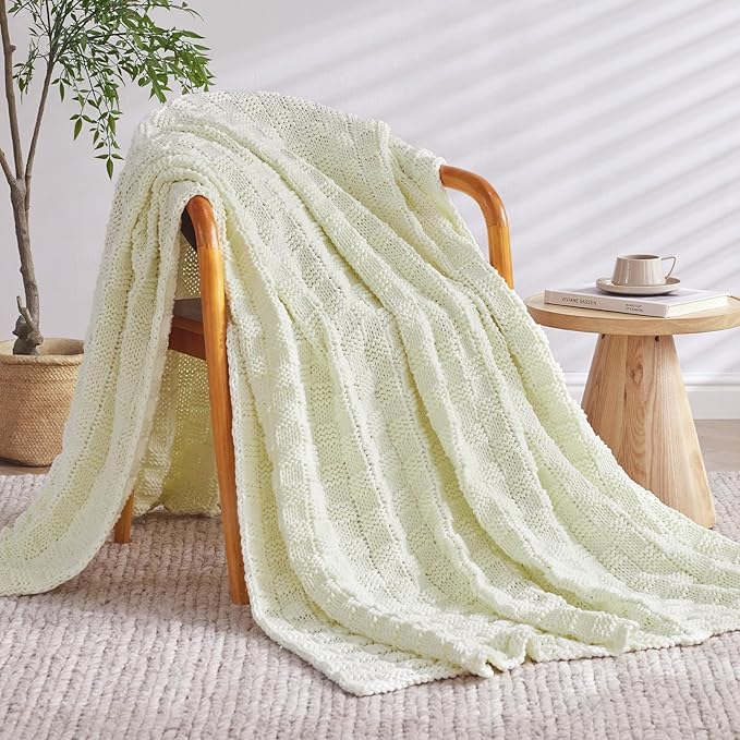 Knitted Weighted Blanket Kids, No Beads Heavy Blanket 36” x 48'' 5lbs, Breathable Chunky Knit Blanket, Cooling Weighted Blanket for Hot Sleepers, Christmas Home Decor (Cream White)