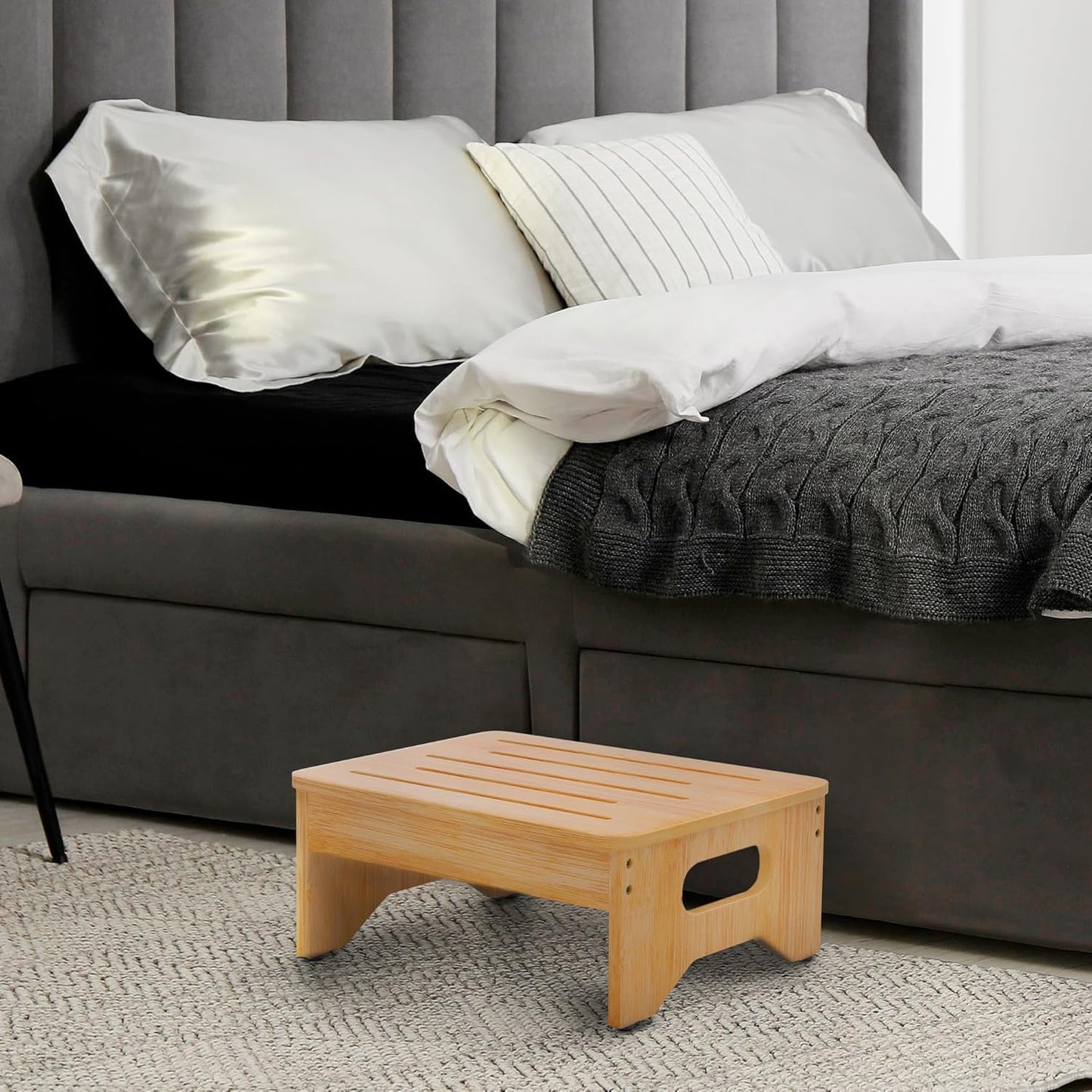 Wooden Step Stool for Adults & Kids, Non-Slip Rubber Feet, 6.5 Inch High, Lightweight Small Step, 400 Lbs Capacity, Bed Step Stool for High Bed, Bathroom & Kitchen, Bamboo