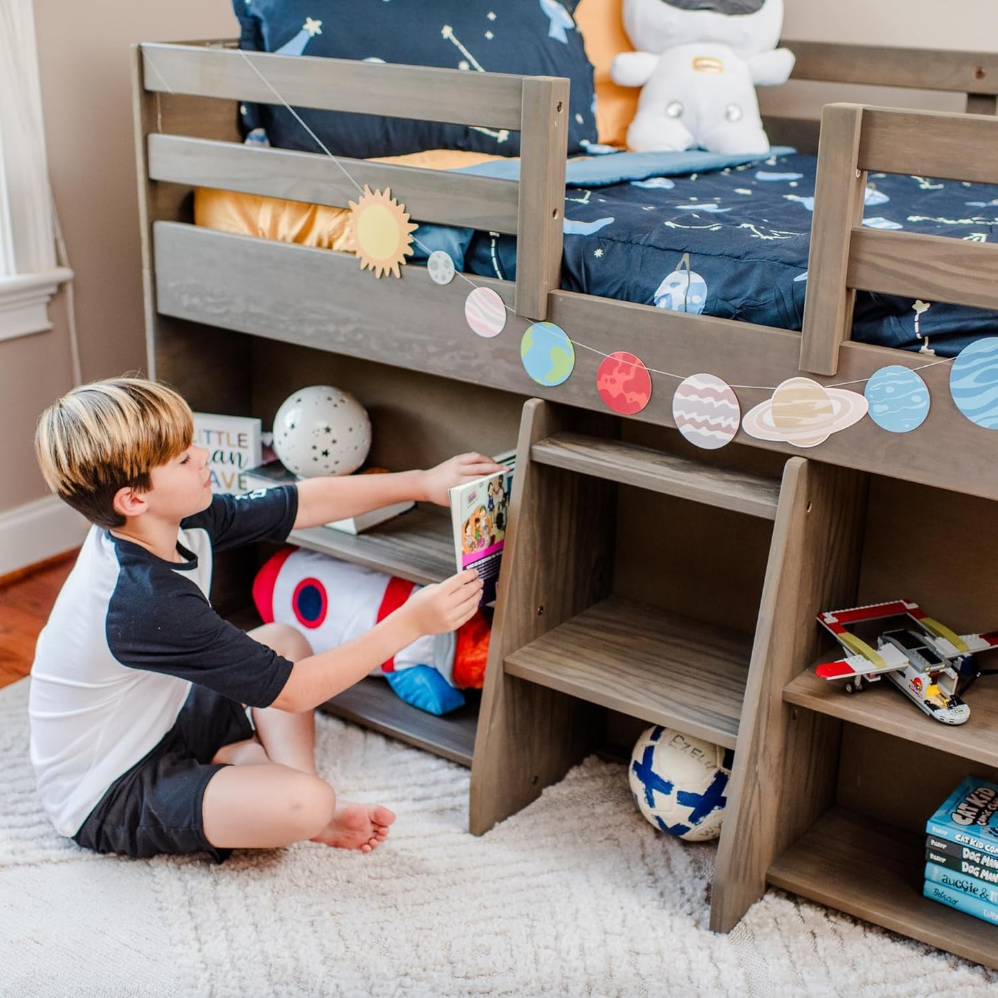Max & Lily Modern Farmhouse Low Loft Bed, Twin Bed Frame for Kids with 2 Bookcases, Driftwood