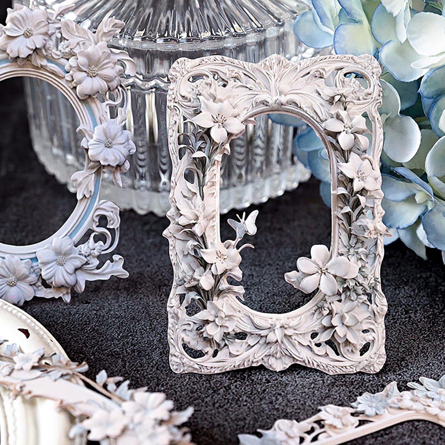 Maxleaf Vintage Frame Cards Set, 60PCS Hollow Flowers Retro Mirror Frame Collage Paper for Scrapbooking Journaling DIY Crafts Planner Diary Album Handmade Work Journal Photo Selfie Decorations