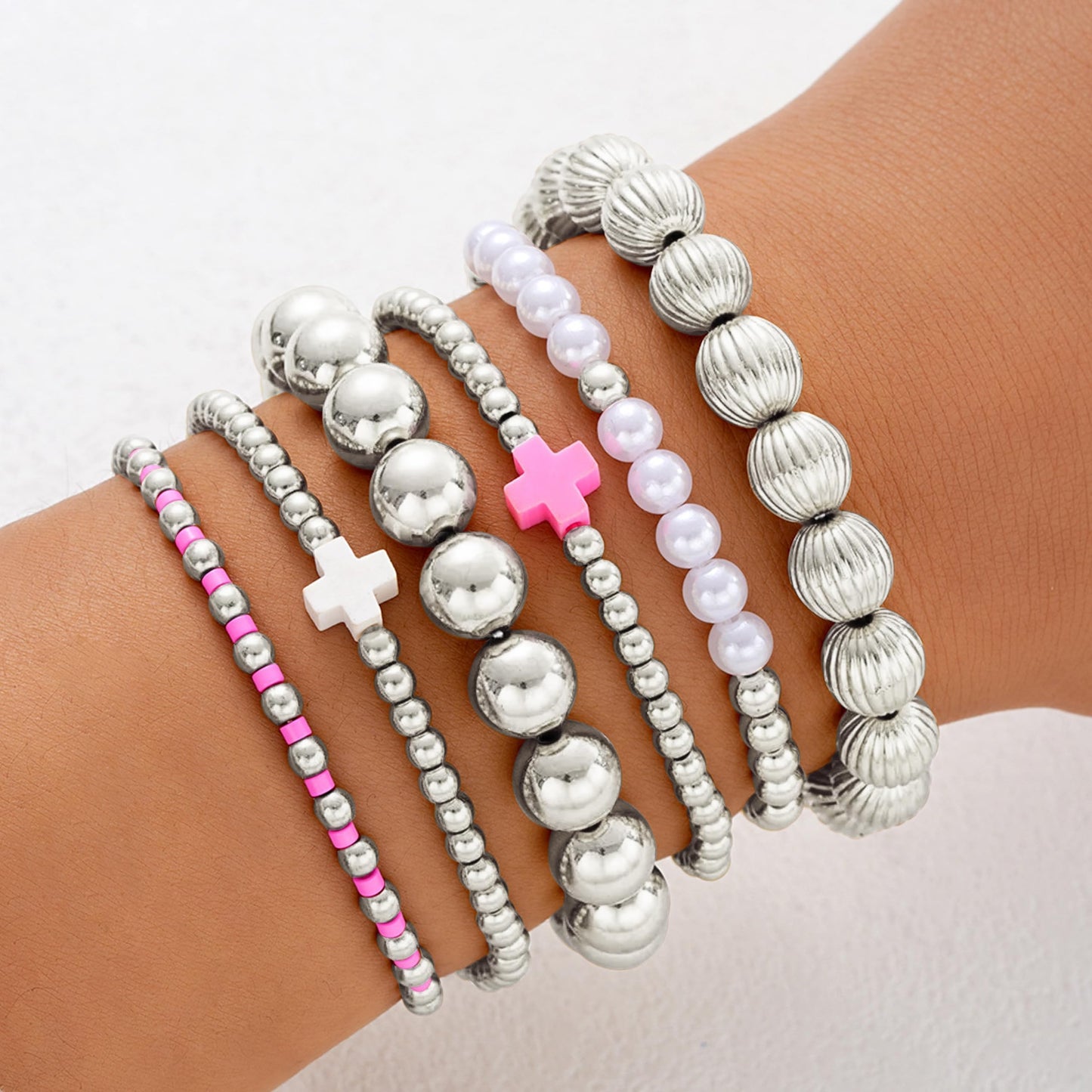 Harry and Henry Gold Beaded Bracelets for Women Gold Pearl Elegant Stackable Bracelets Set Trendy Jewelry Gifts Birthday Valentines Day Gifts for Women