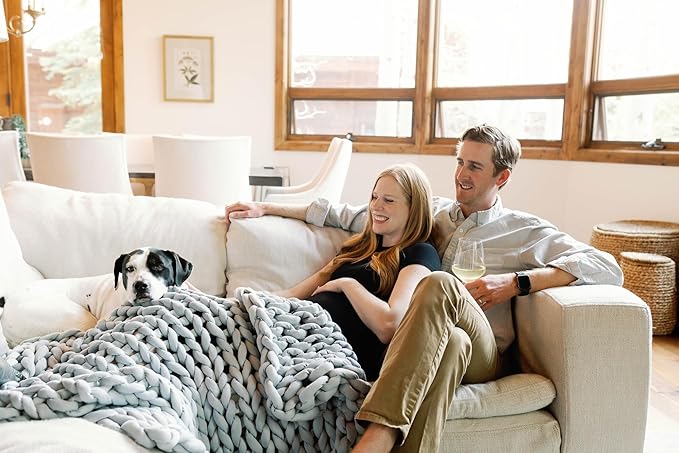 Nuzzie Chunky Knit Weighted Blanket - Breathable, Cooling, Hand Made Knit Throw Blanket for Sleep - Machine Washable, Stylish Design (Misty Grey, Queen | 22lbs | 60"x80")