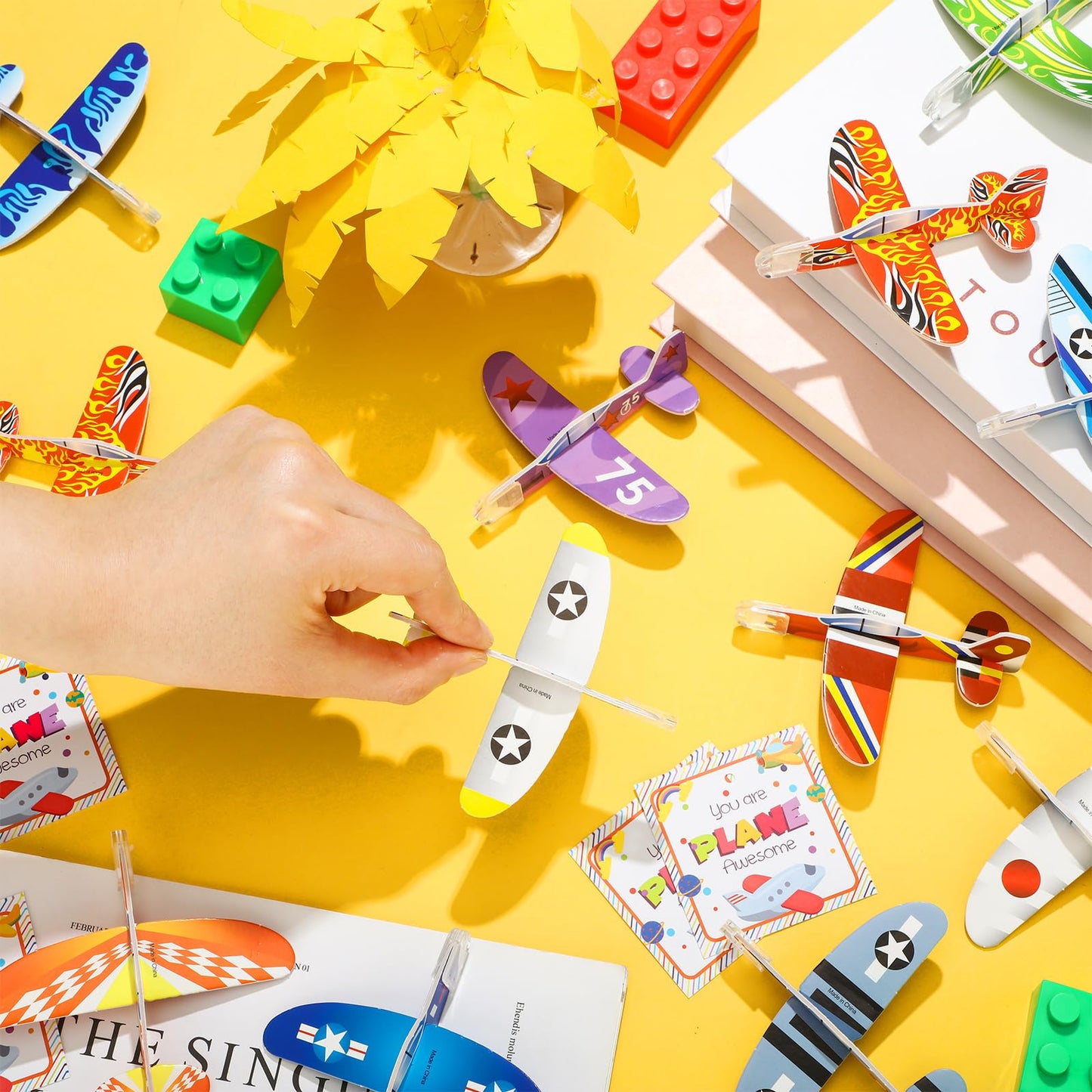ShinyRelief 48 Packs End of Year Student Gifts Foam Glider Planes Bulk Flying Airplanes Toys Airplanes Party Favors School Year Gifts for Kindergarten Students Graduation Kids Birthday Party