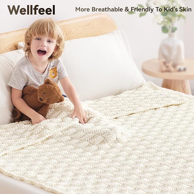 Knitted Weighted Blanket Kids, No Beads Heavy Blanket 36” x 48'' 3lbs, Breathable Chunky Knit Blanket, Cooling Weighted Blanket for Hot Sleepers, Christmas Home Decor (Ivory White)