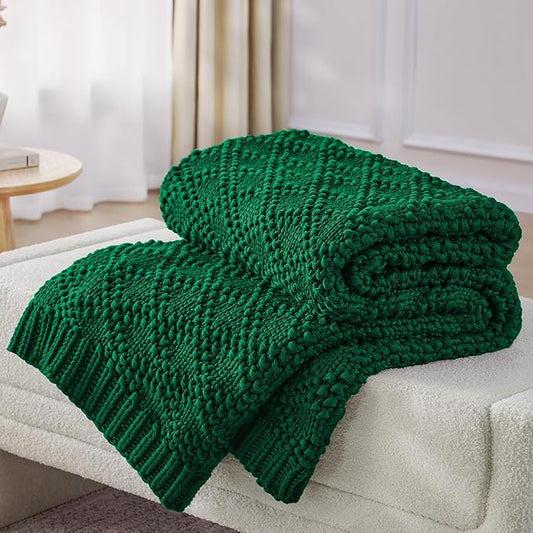 Knitted Weighted Blanket for Adult, Chunky Knit Weighted Throw for Sleep 60"*80" 17lbs, Cooling Breathable Machine Washable Heavy Blanket for Room Decor (Green, Queen)