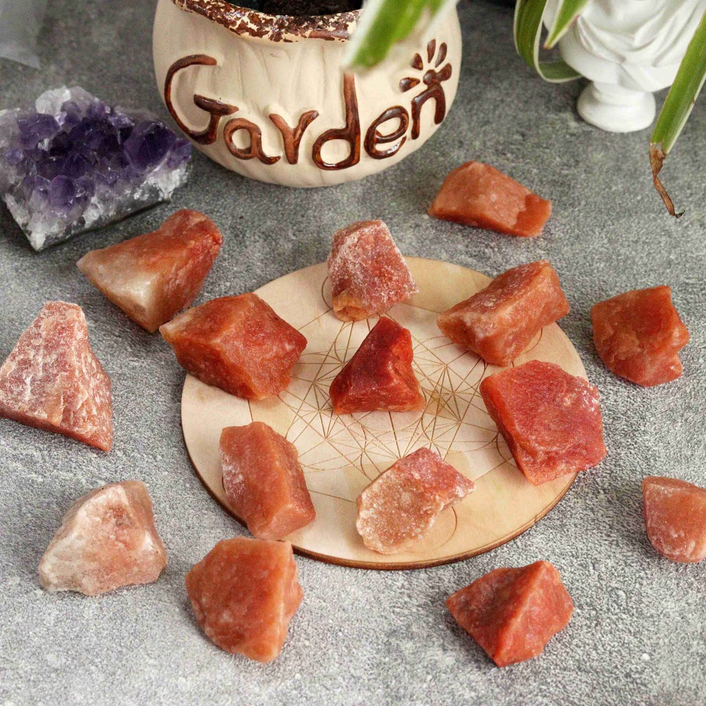 YATOJUZI Red Aventurine 1lb Bulk Natural Healing Crystals Raw Rough Rocks Stones Sets for Cabbing Tumbling Cutting Lapidary Polishing Reiki Crytsal Healing Wire Wrapping Decoration Gemstone