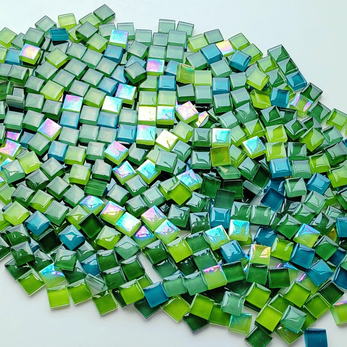 AONUOAO 1.1LB 0.39" Square Green Crystal Glass Mosaic Tiles for Crafts, Mosaic Tiles for Crafts Bulk, Mosaic Pieces for Crafts, Mosaic Making Supplies