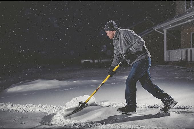 The Snowplow The Original Snow Pusher (36 Inches)