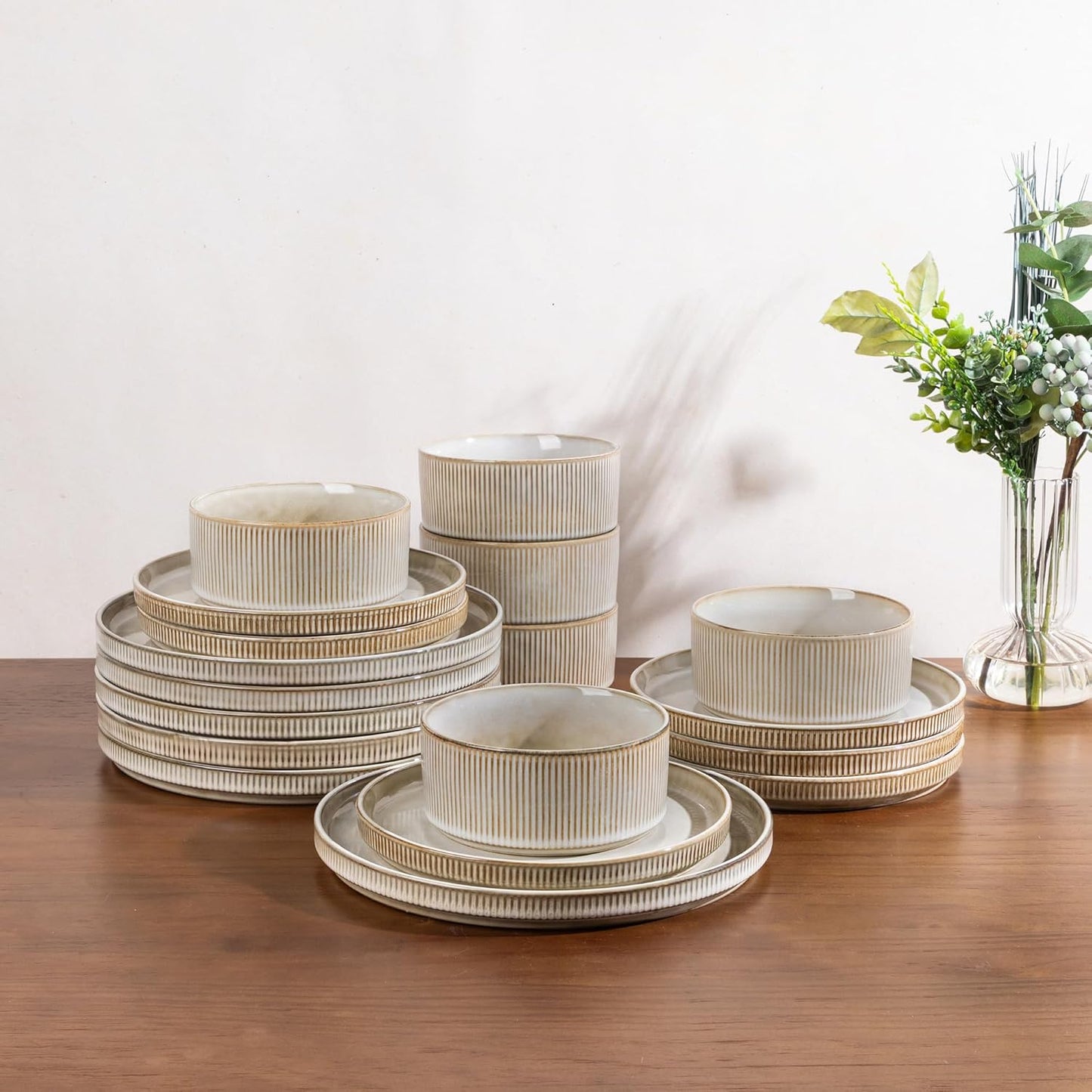 GBHOME Stoneware Dinnerware Sets for 8,Round Reactive Glaze Ceramic Plates and Bowls Set,Highly Scratch Resistant| Dishwasher & Microwave Safe Dishes Set,Service for 8(24pc)