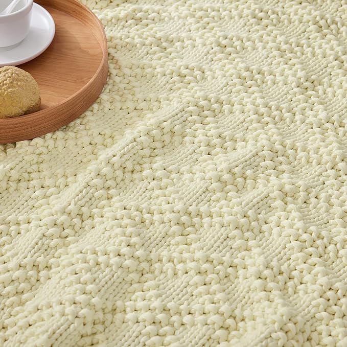 Knitted Weighted Blanket for Adult, Chunky Knit Weighted Throw for Sleep 48"*72" 15lbs, Cooling Breathable Heavy Blanket for Hot Sleepers, Machine Washable Blanket for Room Decor(Cream White)