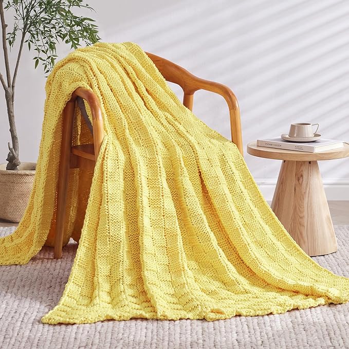 Knitted Weighted Blanket for Adult, No Beads Heavy Blanket 50” x 60'' 7lbs, Breathable Chunky Knit Blanket, Cooling Weighted Blanket for Hot Sleepers, Christmas Home Decor (Yellow)