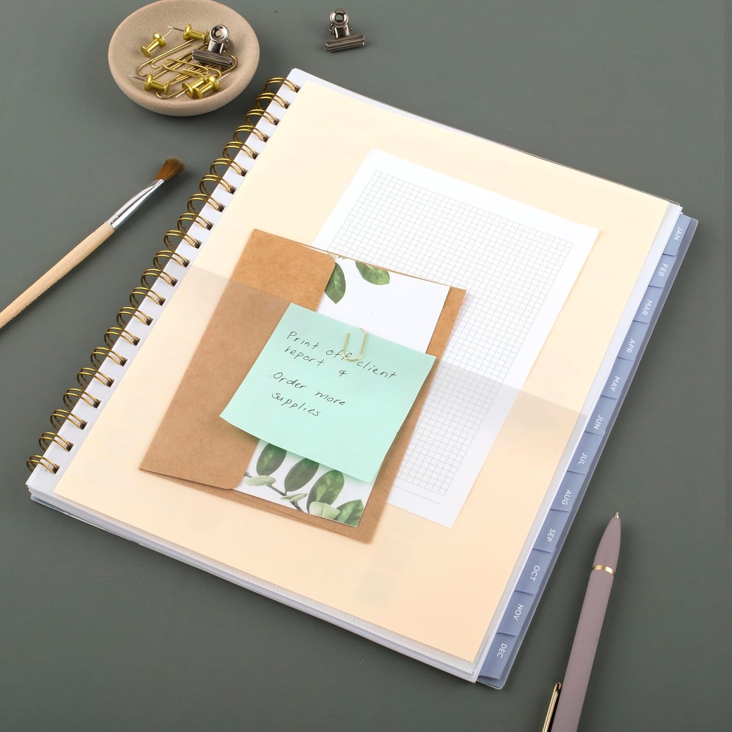 Cambridge 2026 Planner by Leah Bisch, Weekly & Monthly, 8.5" x 11", Large, Ciara Floral (LB41-905-26)