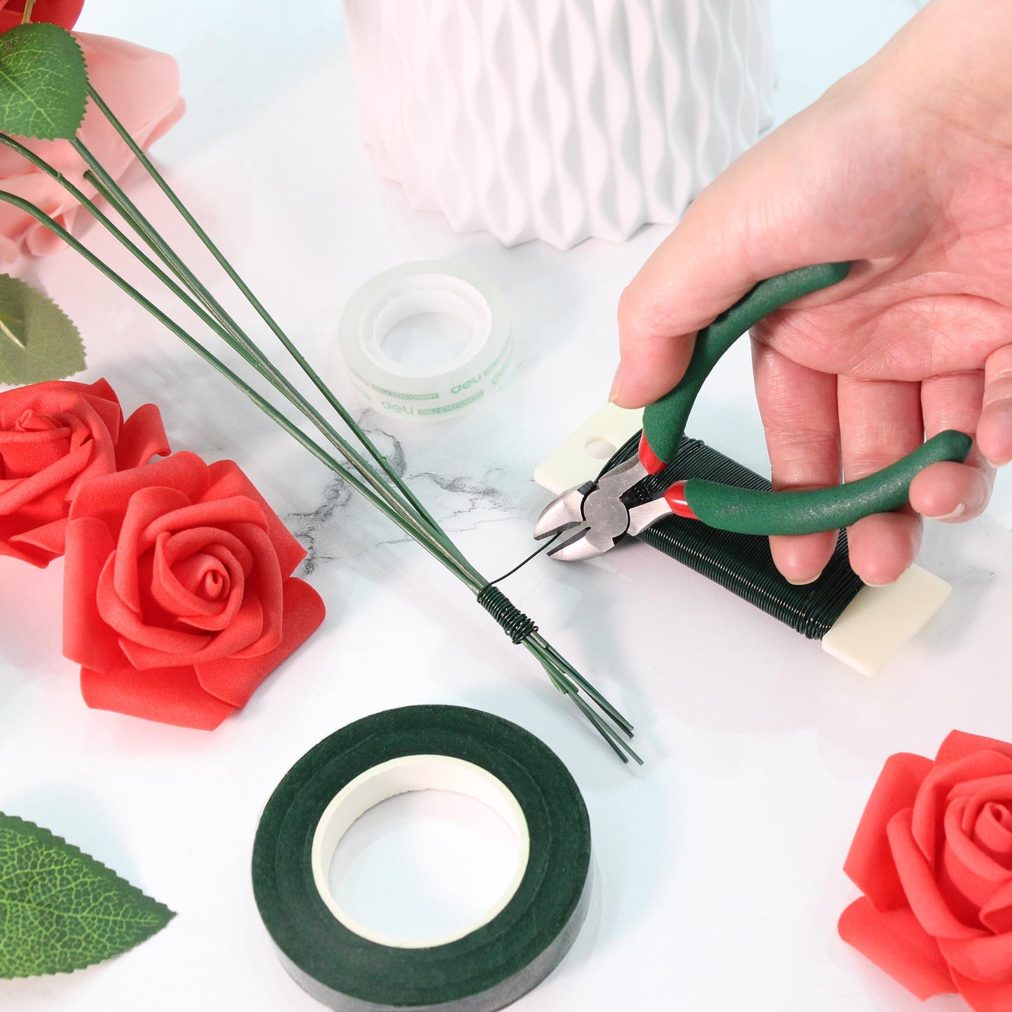 Vignor Floral Arrangement Kit with Green Flower Tape, Metal Wire, Ribbon, Flores Cutter, Scissor, Glove, Boutonniere Pin for Stem Wrap Florist Supplies Bouquet Accessories DIY Craft (10-in-1 Set)