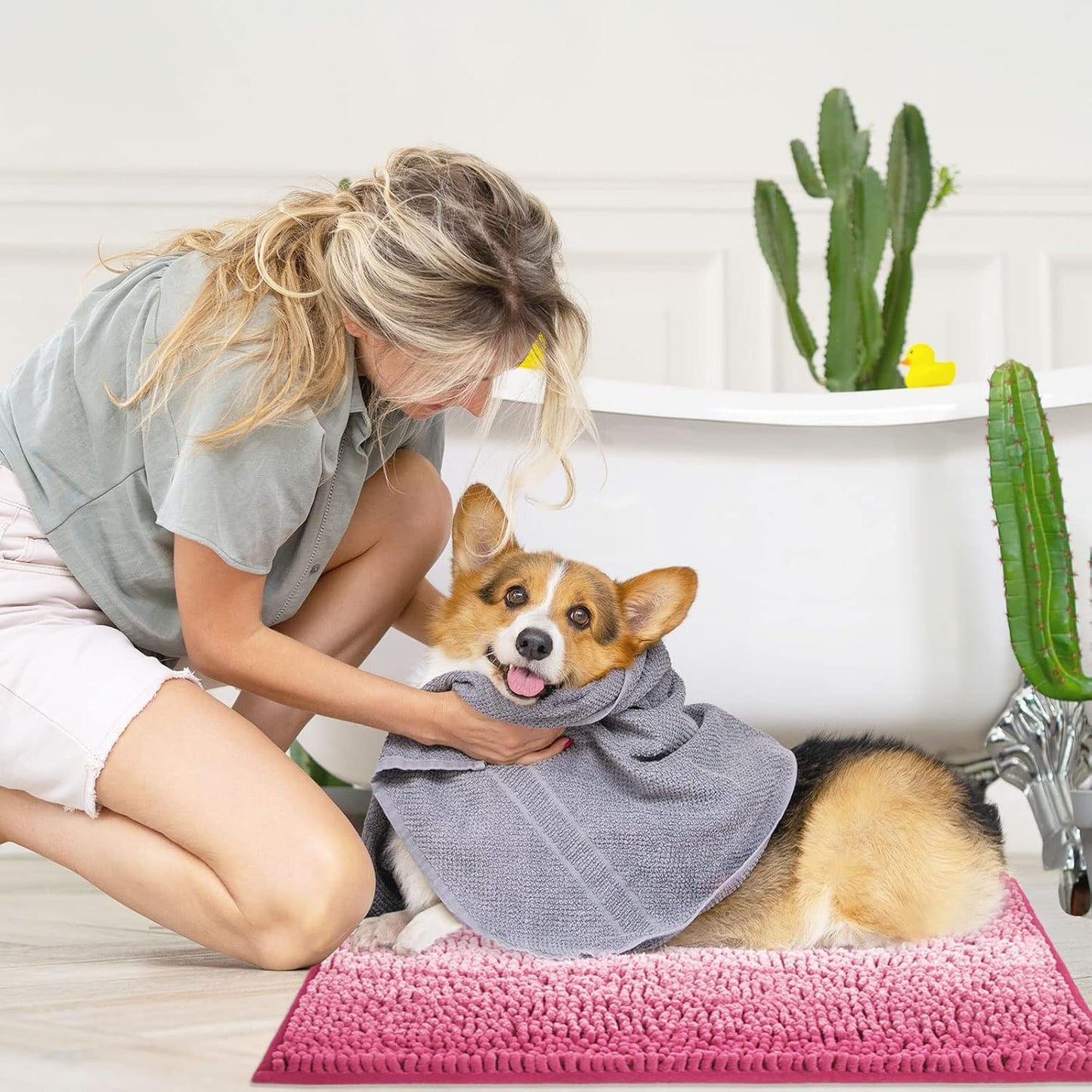 Gibelle Pink Bathroom Rugs, Luxury Chenille Bath Mat, Small Non Slip Shower Rug and Bath Room Floor Mats, Machine Washable, Quick Dry Bathmat, Soft Cozy Plush Rug for Tub, 16" x 24"