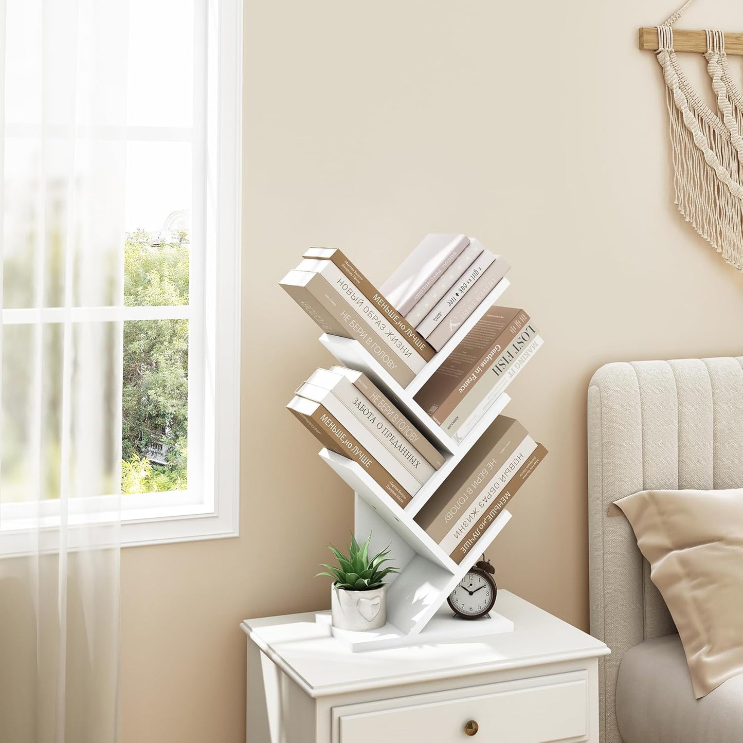 Hoctieon 4 Tier Tree Bookshelf, 4 Shelf Bookcase, Free Standing Tree Bookcase, Display Floor Standing Shelf for Books, Book Organizer Shelves for Home Office, Living Room, Bedroom, White