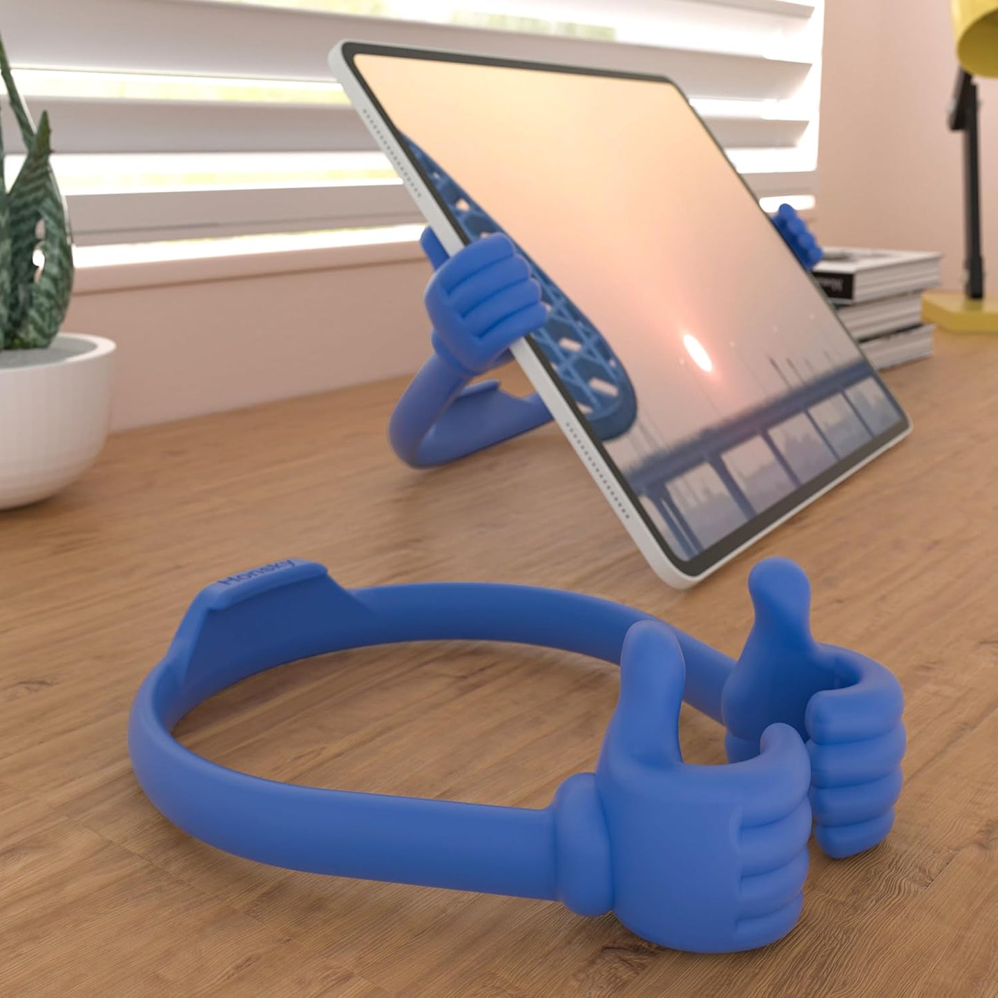 Honsky Thumbs Up 2 Pack Tablet Stands, Compatible with iPad, Samsung Galaxy, iPhone Pro Max, Universal Cute, 2 Pack Blue