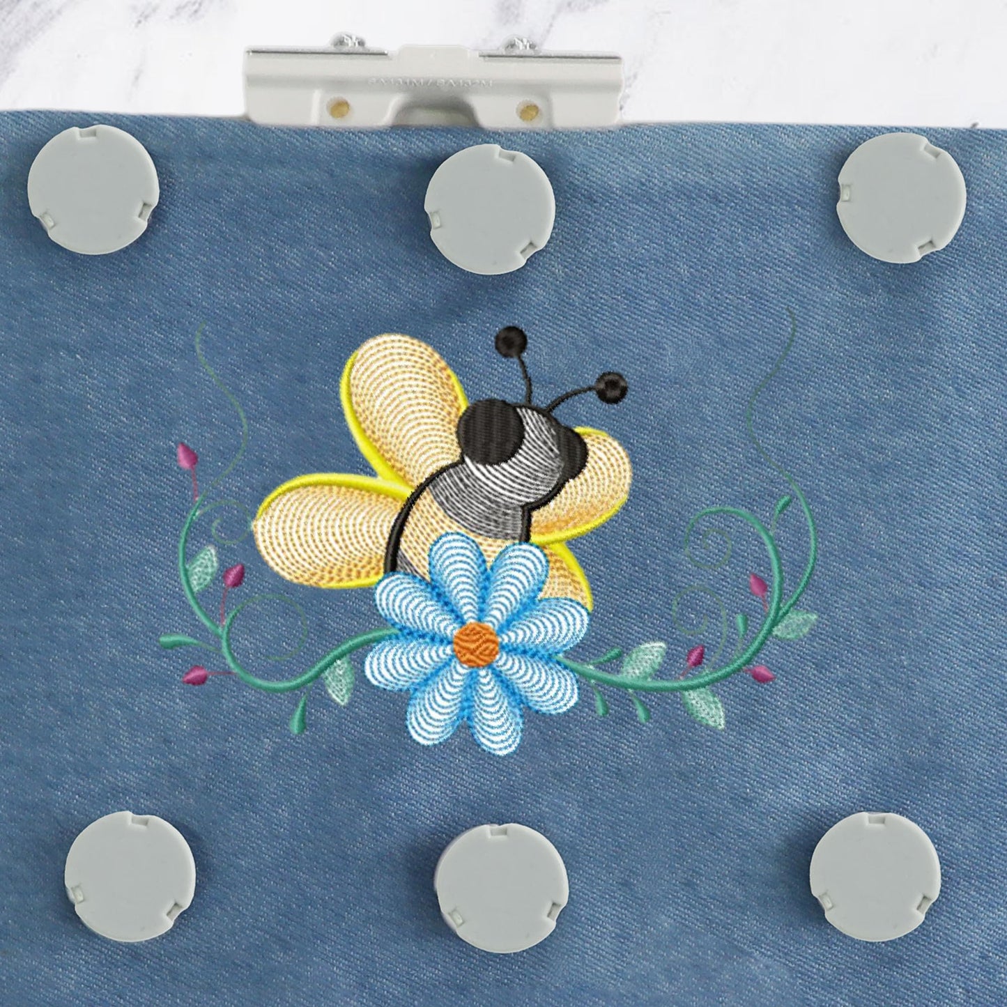Maggiehoop Magnetic Embroidery Hoop for Brother SE700 SE600 SE725 SE625 SE630 SE400 PE545 PE535 PE550D LB5500 LB6800 and Babylock Aurora Verve (4"x4" - MESA432M)