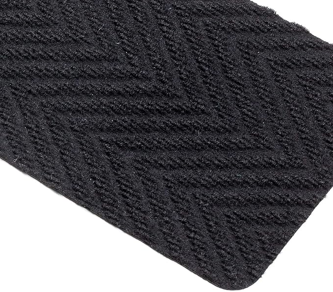 Indoor and Outdoor Carpet Stair Treads - 32" x 8" Non-Slip Stair Treads Carpet for Wooden Steps - Rubber Stair Tread Mats - Stair Rugs Anti Slip for Kids Elders and Dogs – Black Set of 14