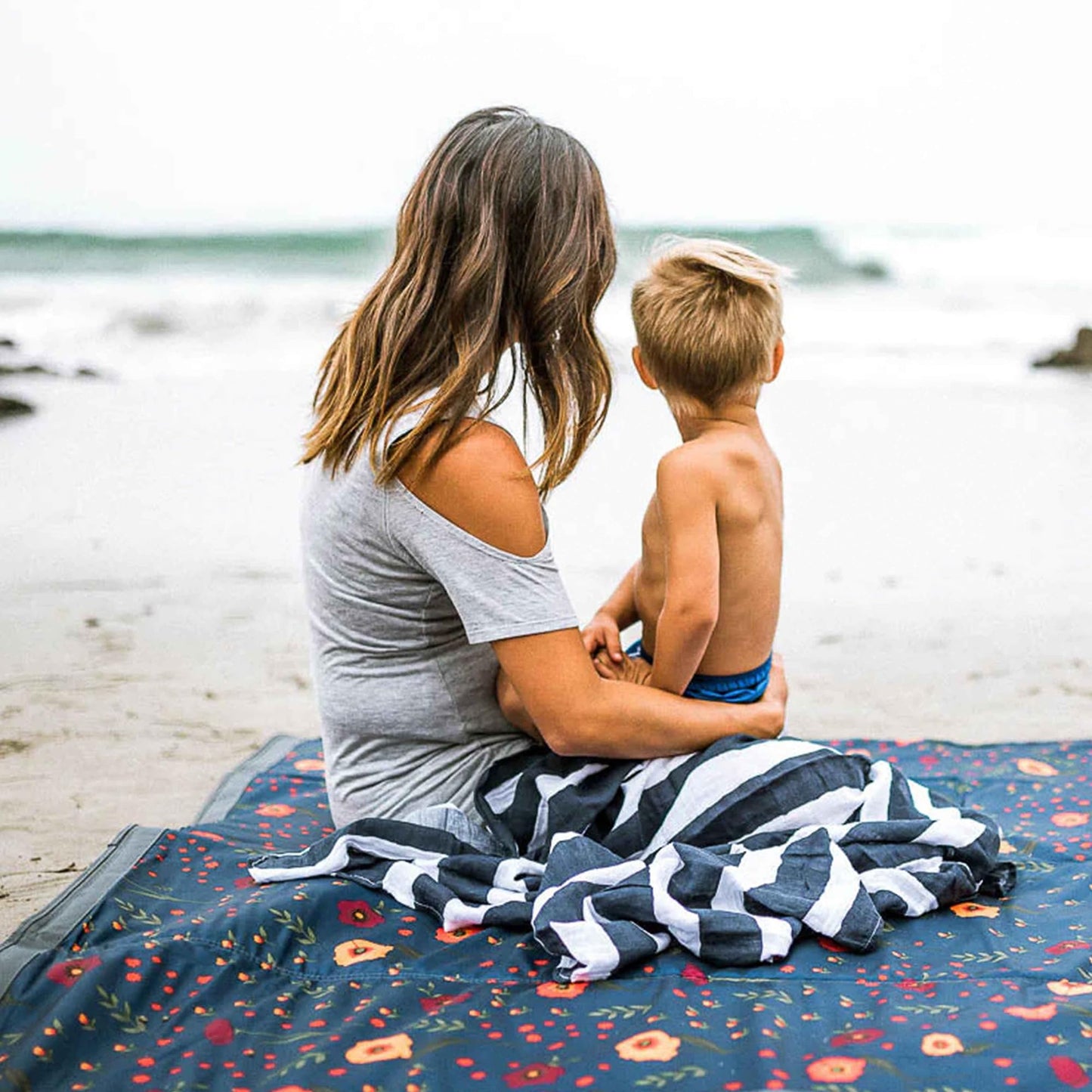 Little Unicorn 5'x5' Outdoor Family Picnic & Beach Blanket | Durable & Water-Resistant Fabric | Compact Fold & Easily Wipes Clean | Zipper Pocket (Midnight Poppy)